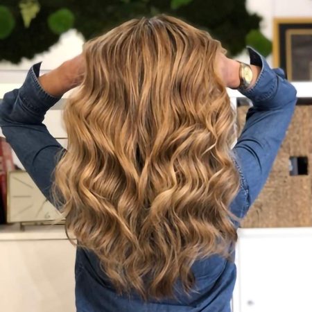 cabello con ondulaciones