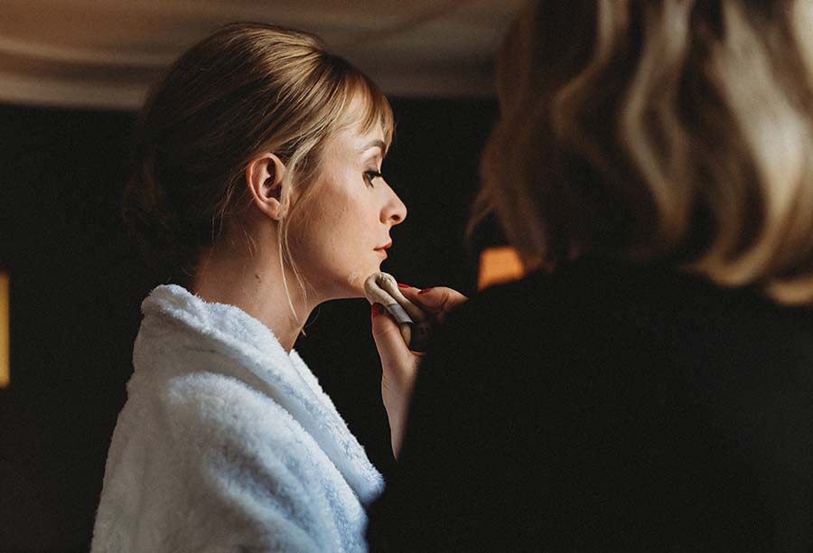 Servicio integral de asesoramiento, peluquería y maquillaje para novias